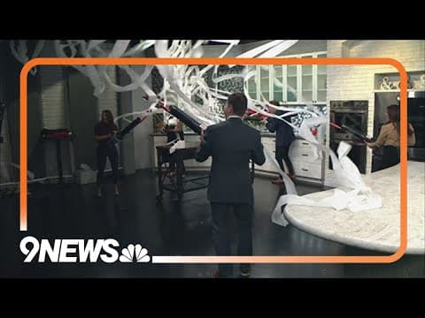 Steve Spangler makes toilet paper fly