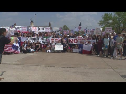 Protestors argue against land ownership bill heading to Texas House