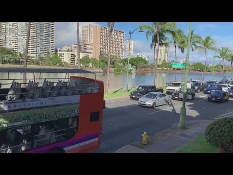 North Texans vacationing in Hawaii share their reaction to the ongoing Tsunami warning