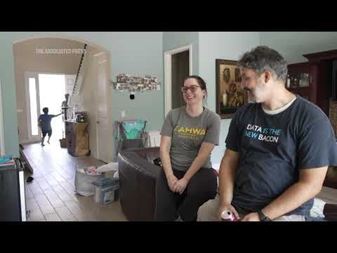 Florida neighbors band together to recover from Hurricanes Helene and Milton