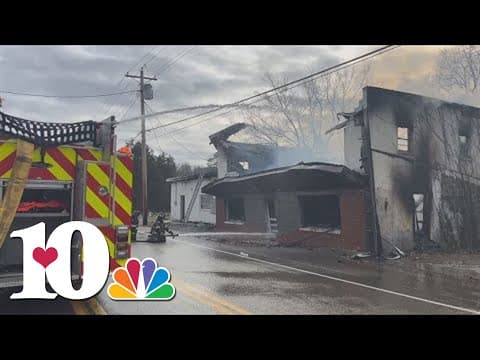 Abandoned house catches fire in Midtown
