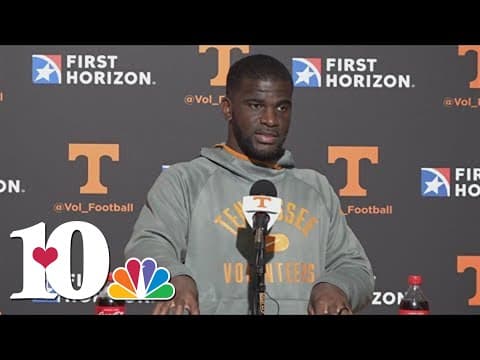 Tennessee wide receiver coach discusses critics who say offense is "gimmicky"