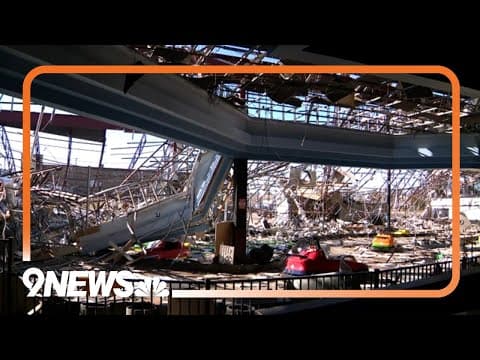 Tennessee: Tornado hits bowling alley with hundreds inside