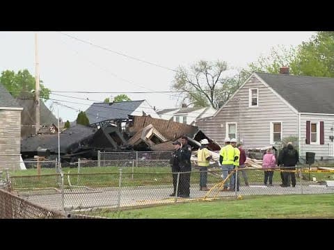 Explosion levels home in Essex, Maryland