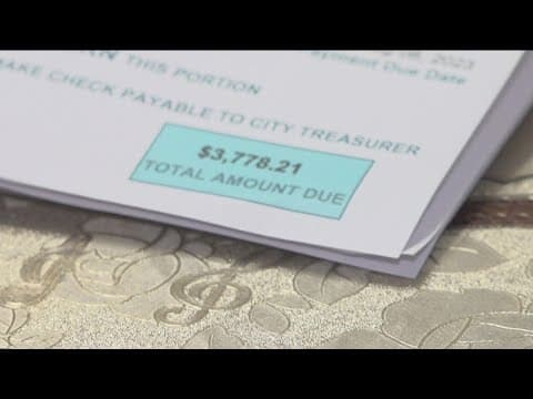 San Diego fails to notify a deaf woman and her deaf and blind husband about a water leak and a nearl