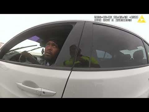 Man flees from officers with an unrestrained infant