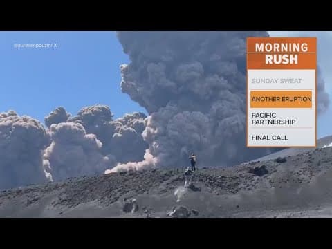 Italy's Mount Etna erupts, scaring tourists