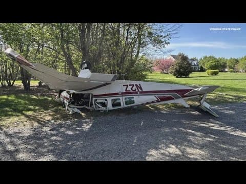 2 in the hospital after a small plane crashed into trees