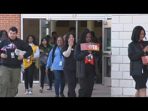 Early voting starts in Texas