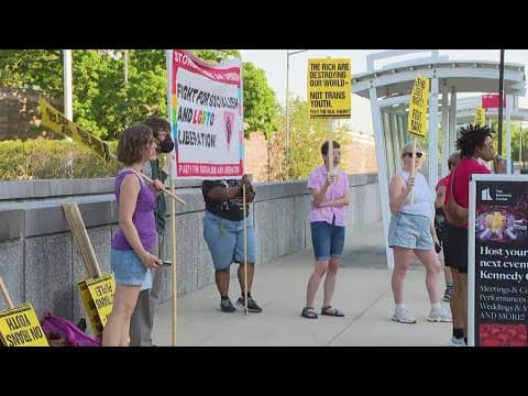 Anti-Trump protest held outside Kennedy Center