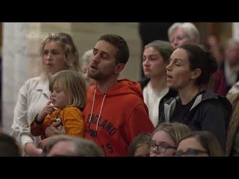 Vigil held to honor Maine’s mass shooting victims