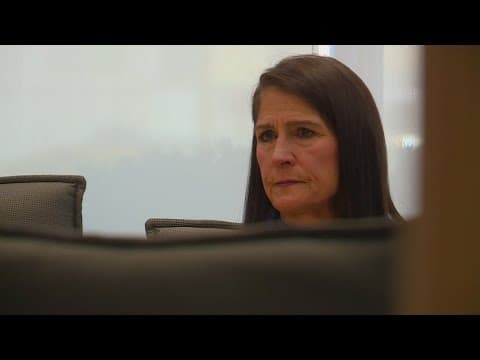 Former DNA analyst facing more than 100 charges