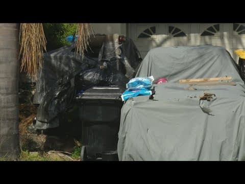Neighbors in Ocean View Hills complain about 'hoarder house'
