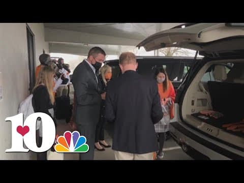 UT athletic director Danny White receives contract extension