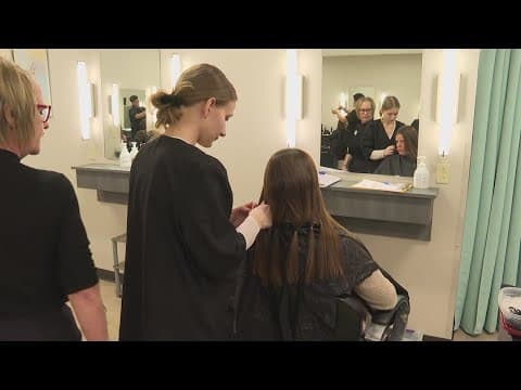 Cosmetology students in Wisconsin hold hair donation to benefit children with cancer
