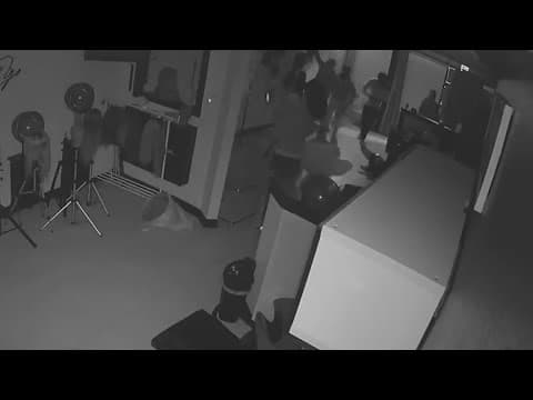 Houston salon owners fed up after thieves target wigs, extensions