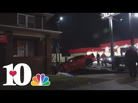 KPD: 1 killed after major crash involving three cars and a building on Magnolia Ave.