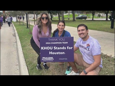 More than 8,000 people attend Houston's Walk to End Alzheimer's