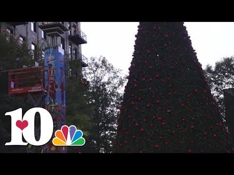 Christmas in the City kicks off in downtown Knoxville, bringing in the holidays