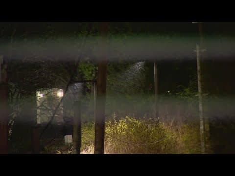 Rain begins falling in North Texas as storms move in