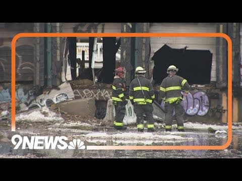 Firefighter injured fighting warehouse fire
