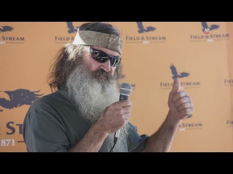 'Duck Dynasty' star Phil Robertson dies at 79