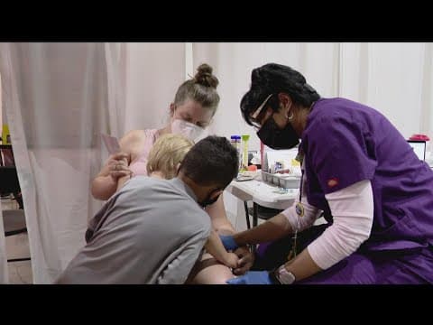 Parents rush to Mall of America site following approval of COVID vaccine for kids under 5