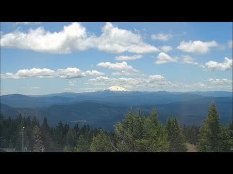 Live look: Beautiful view of Mount Hood in Oregon