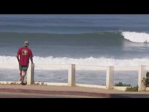 Big waves hit San Diego beaches