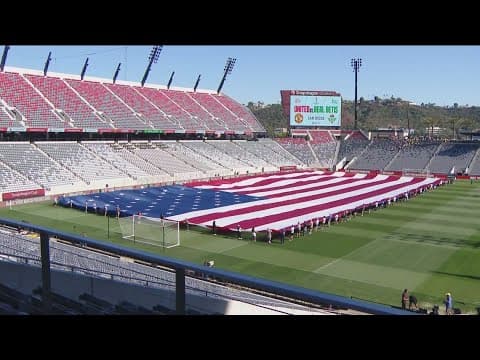 Manchester United takes the pitch for second time at Snapdragon Stadium