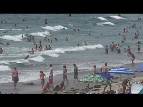 Huge crowds flock to San Diego beaches amid record breaking heat