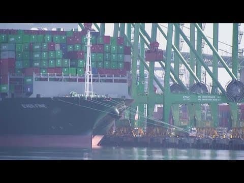 Canada and China retaliate with their own tariffs on the US