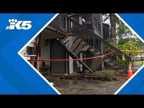 14 people displaced after driver crashes into Kirkland apartment building