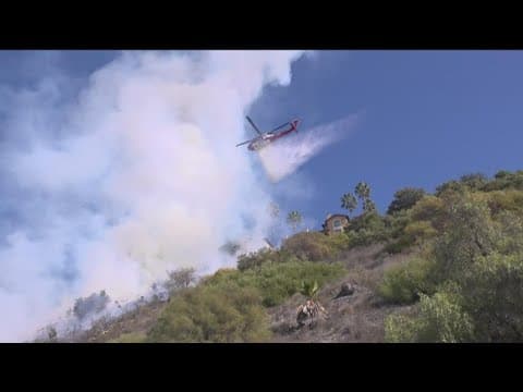 Brush fire sparks in Mission Valley along Interstate 15