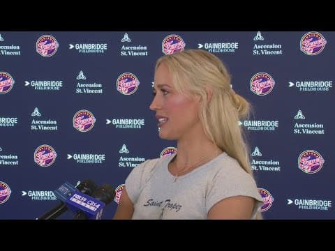 Fever introduce Sophie Cunningham