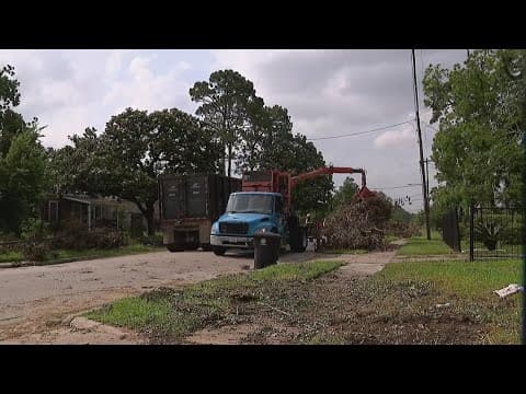 Houston storm damage: Recovery efforts continue
