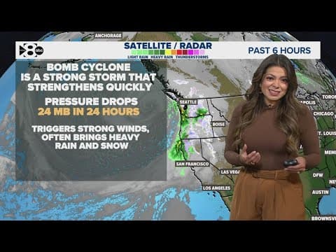 Cyclone hits the northeast coast, knocking out power to thousands