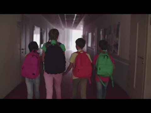 Texas lawmakers divided on school choice bill