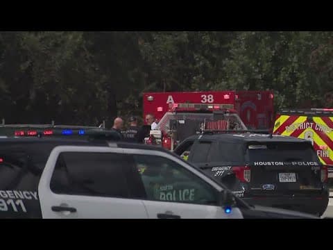 HPD bomb squad blows up WWI-era device found at Memorial Park