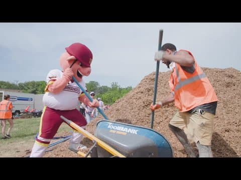 Commanders help build playground in Prince George's County | Get Uplifted