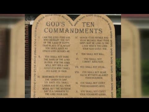 Louisiana judge blocks law requiring schools to display Ten Commandments