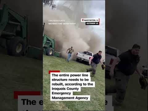 Workers flee massive grain bin collapse in Illinois