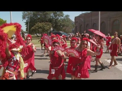 Thousands participate in annual 'Red Dress Run' in New Orleans