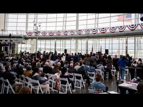 Indianapolis airport hosts first naturalization ceremony