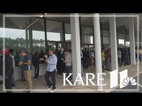 New poll: 52% of voters plan to cast their ballots early