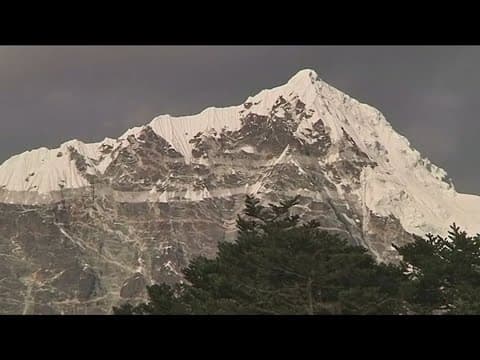 Mt. Everest is experiencing a growth spurt