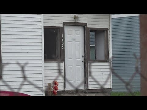 Muncie 17-year-old mom accused of burning her baby with lighters while friends recorded