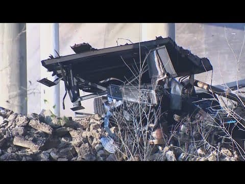 At least 3 vehicles involved in 'major fatality accident' that shut down I-20