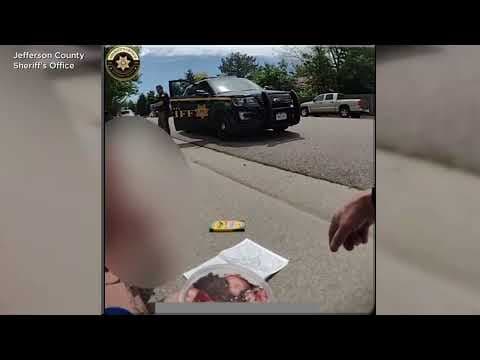 'Why don't you have donuts?': Officer offers snack to 5-year-old girl who was found walking barefoot