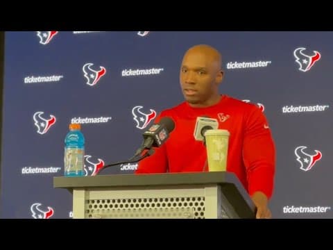 DeMeco Ryans talks after the Texans' win over Cleveland